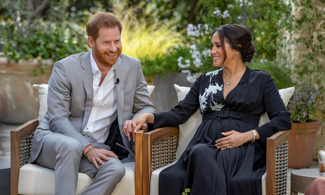 Khổ như vợ chồng Meghan: Trang g&acirc;y quỹ được d&acirc;n Mỹ lập ra để gi&uacute;p đỡ đ&atilde; bay m&agrave;u sau khi thu về... 2,5 triệu đồng, biệt thự c&ograve;n bị trộm đột nhập - Ảnh 1.