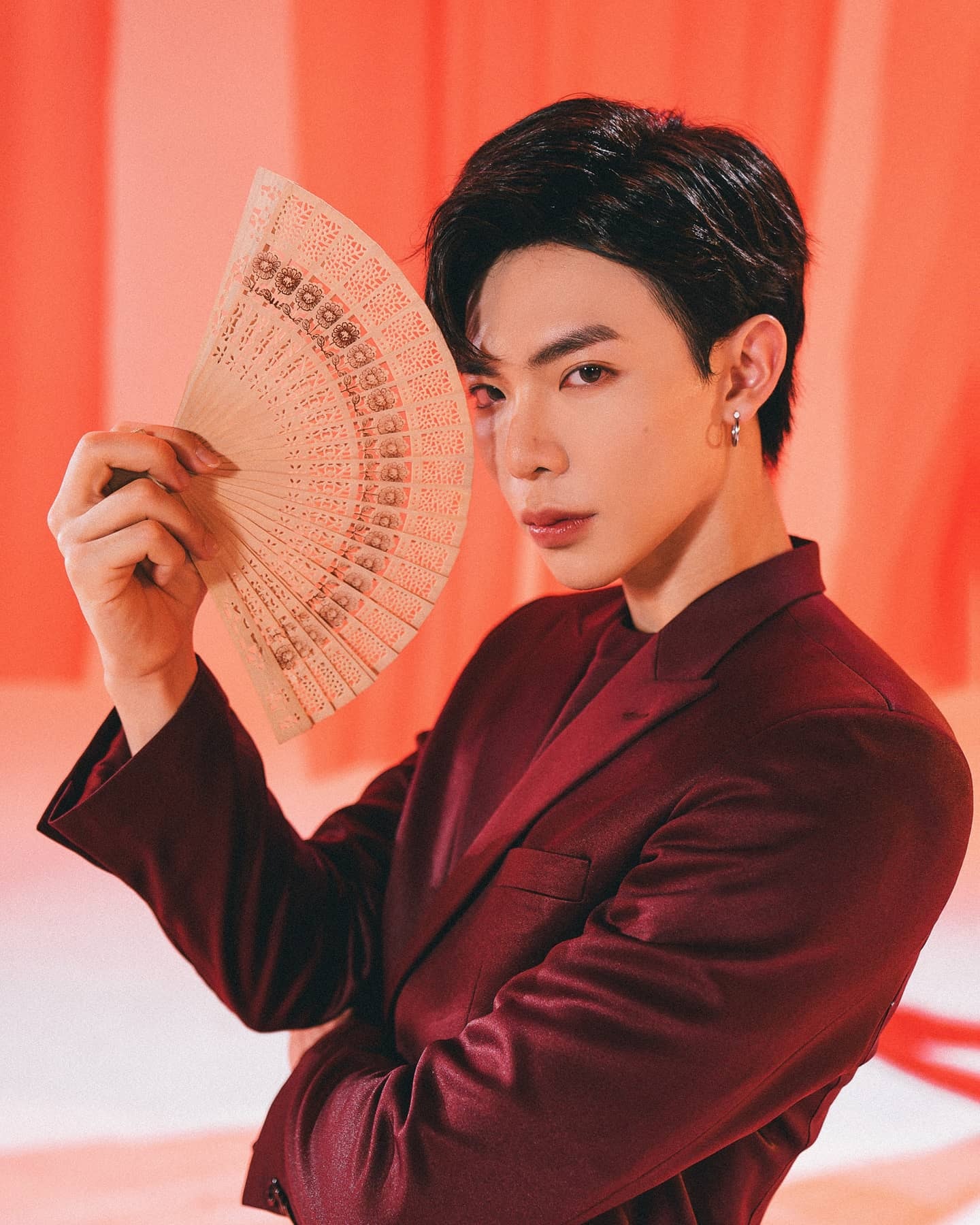 Erik thừa nhận gần đây hát bị lạm dụng giọng mũi do bị xoang, trả lời sao trước loạt bình luận chê trách thời gian qua? - Ảnh 3. Erik thừa nhận gần đây hát bị lạm dụng giọng mũi do bị xoang, trả lời sao trước loạt bình luận chê trách thời gian qua? - Ảnh 3.