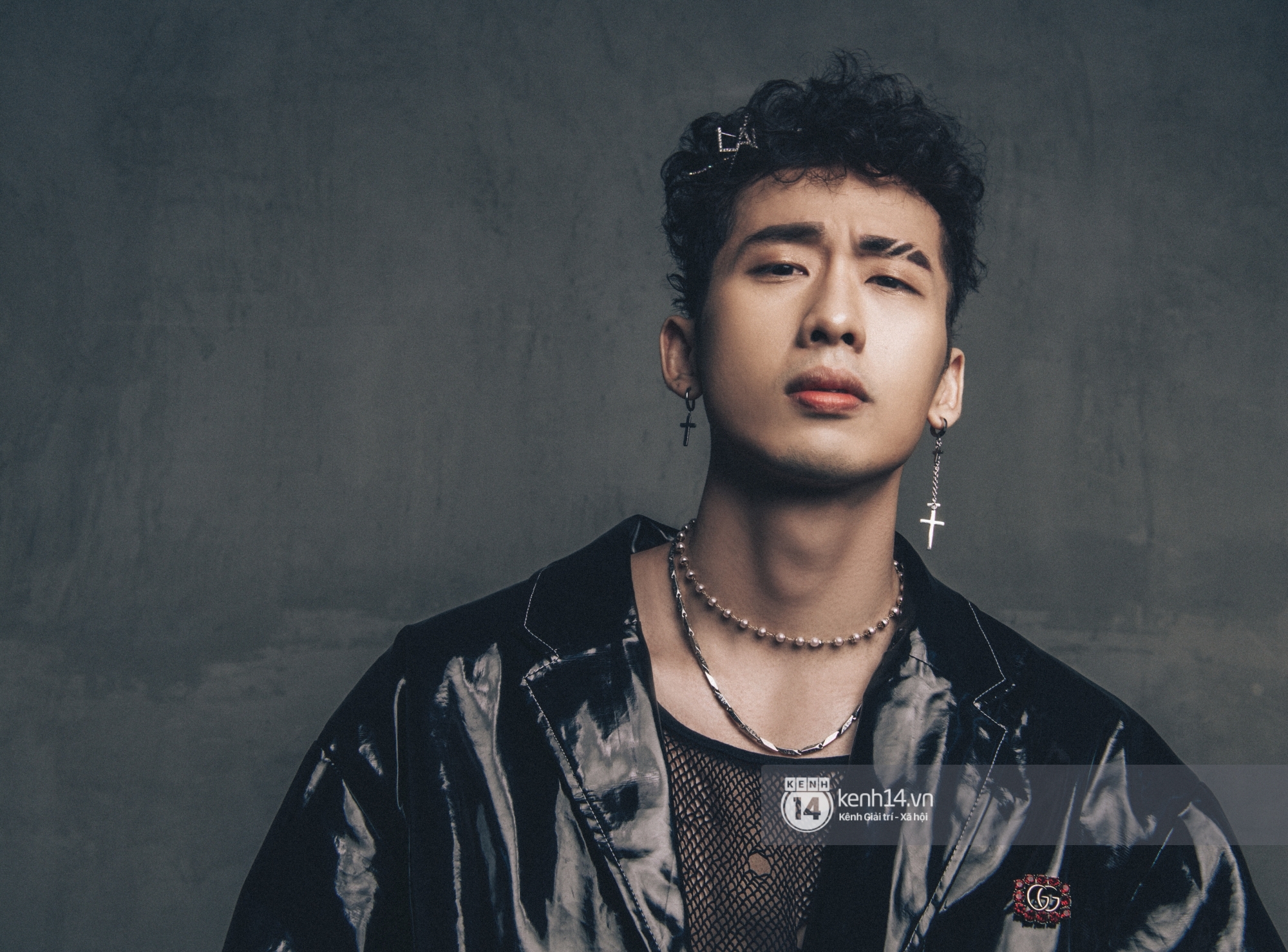 Tuấn Trần - Quắn &ldquo;con hư&rdquo; của Bố Gi&agrave;: Anh Trấn Th&agrave;nh l&agrave; qu&aacute;i vật bắt lỗi! - Ảnh 6.