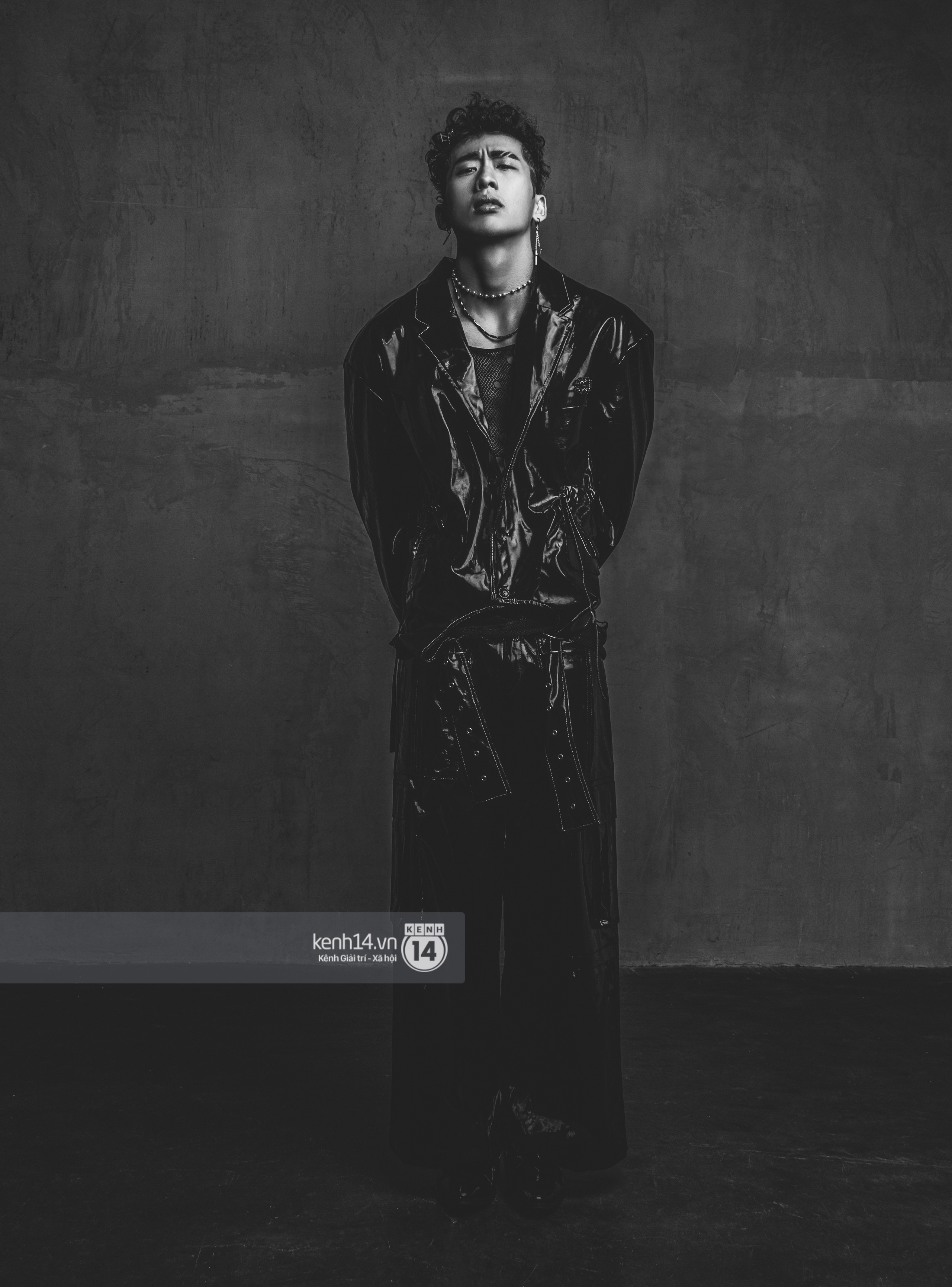 Tuấn Trần - Quắn &ldquo;con hư&rdquo; của Bố Gi&agrave;: Anh Trấn Th&agrave;nh l&agrave; qu&aacute;i vật bắt lỗi! - Ảnh 10.