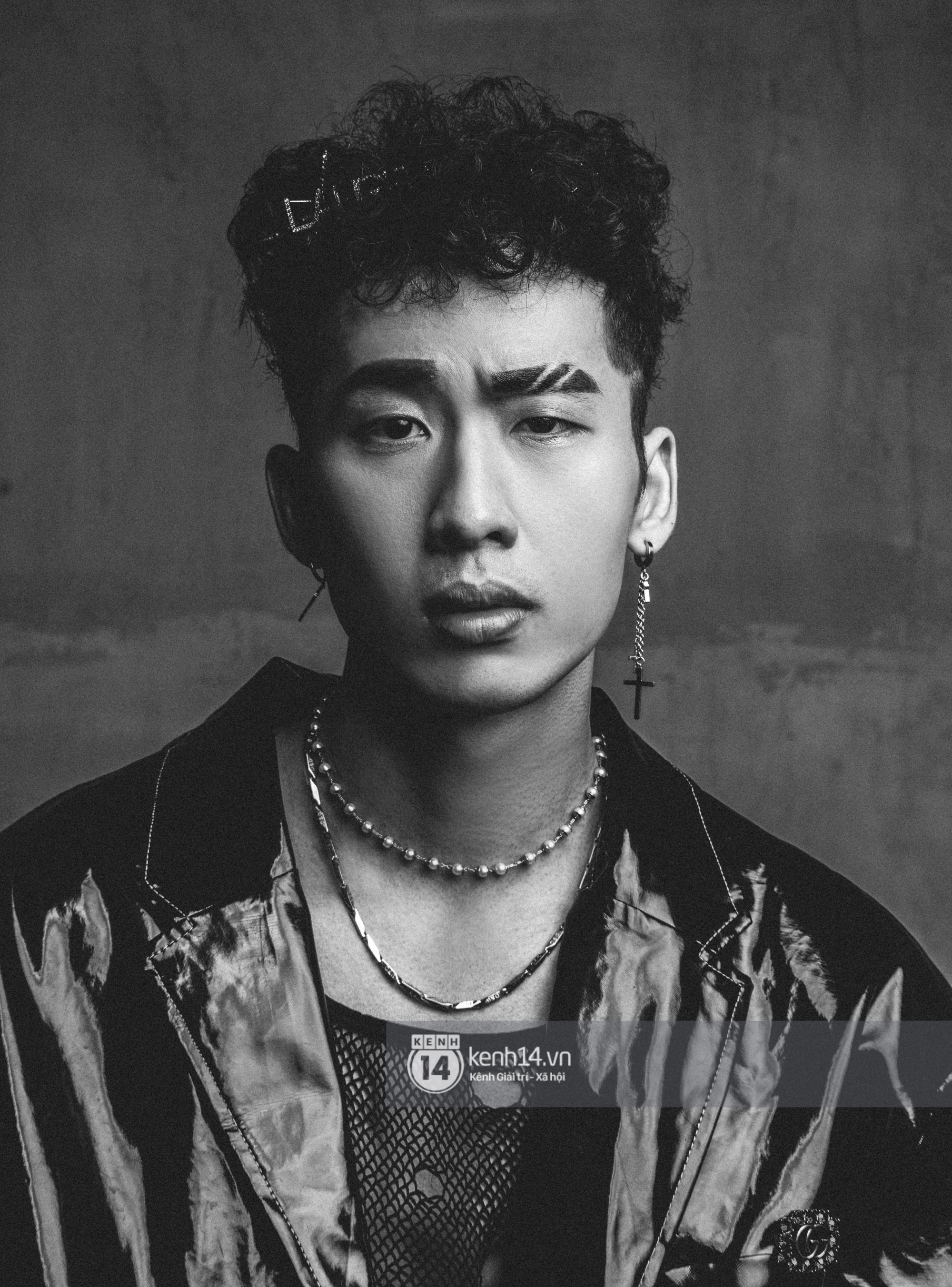 Tuấn Trần - Quắn &ldquo;con hư&rdquo; của Bố Gi&agrave;: Anh Trấn Th&agrave;nh l&agrave; qu&aacute;i vật bắt lỗi! - Ảnh 3.