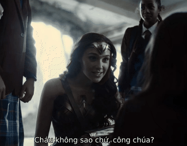 6 cảnh phim đẹp nhức mắt của Justice League bản mới: Wonder Woman như nữ thần, cảnh Flash cân team được khen nhiều nhất! - Ảnh 2.