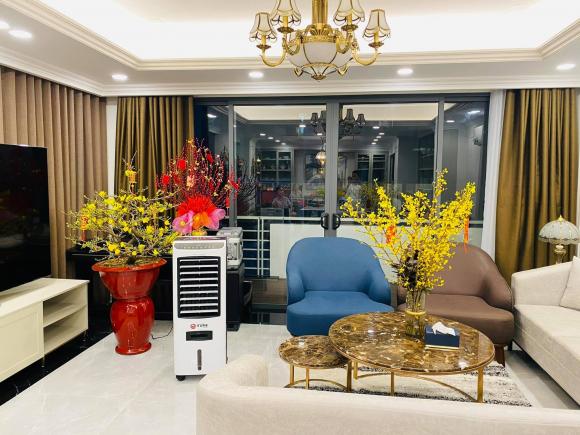 Giang Hồng Ngọc mua nhà mới 6 tỷ: Ngắm ban công đã mê mệt vì độ cầu kỳ, chăm chút - Ảnh 2.
