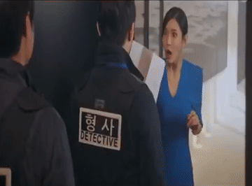 Seo Jin hốt hoảng giả trân khi Dan Tae bị bắt ở Penthouse 2, cư dân mạng lại cười bò vì cô giáo - Ảnh 1.