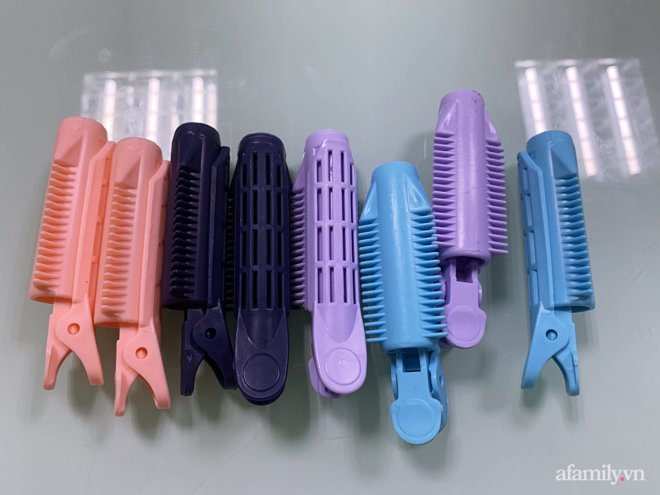 D&ugrave;ng thử kẹp phồng ch&acirc;n t&oacute;c hot hit: Sử dụng đơn giản, quảng c&aacute;o gi&uacute;p thăng hạng nhan sắc nhưng liệu c&oacute; n&ecirc;n sắm? - Ảnh 2.