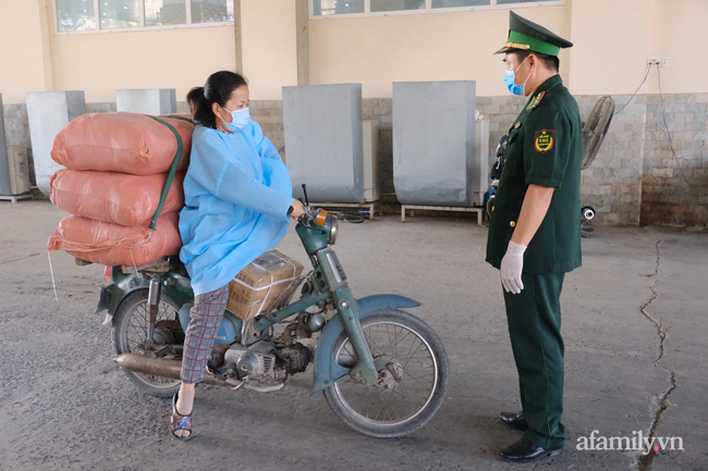 Tây Ninh phát hiện 49 người nhập cảnh trái phép chỉ trong 2 ngày - Ảnh 9.