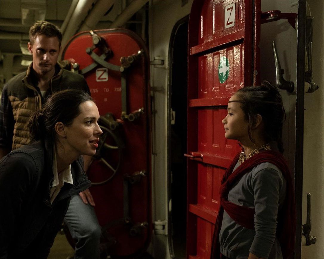 Sao nhí 9 tuổi gây nổ bom tấn Godzilla vs. Kong: Cô bé lai Hàn - Mỹ bị điếc, gia đình 4 đời khiếm thính và kỳ tích khiến thế giới trầm trồ - Ảnh 11. Sao nhí 9 tuổi gây nổ bom tấn Godzilla vs. Kong: Cô bé lai Hàn - Mỹ bị điếc, gia đình 4 đời khiếm thính và kỳ tích khiến thế giới trầm trồ - Ảnh 11.