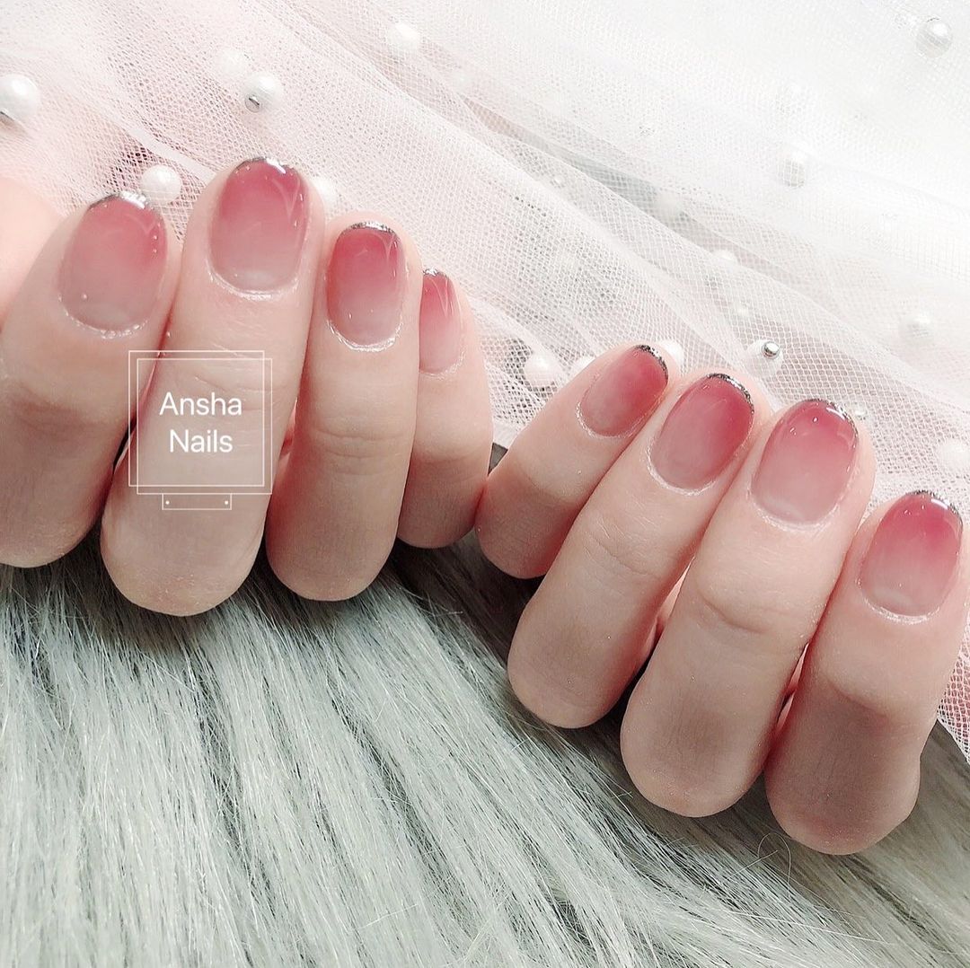 Mẫu nail đơn giản nhẹ nhàng và SANG TRỌNG cho các bạn gái