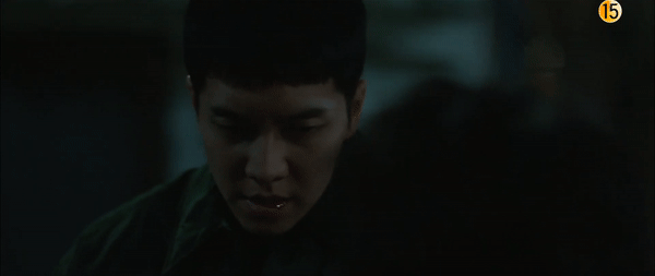 Lee Seung Gi điên cuồng bóp cổ đồng nghiệp trong Mouse, dân tình vẫn không tin anh là kẻ sát nhân - Ảnh 2.