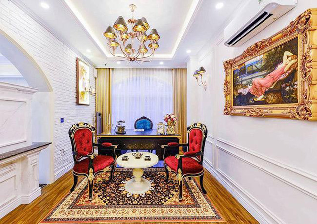 Danh tính và sự giàu có khủng khiếp của người chi 7,5 tỷ mời Quách Thái Công làm nội thất - Ảnh 6. Danh tính và sự giàu có khủng khiếp của người chi 7,5 tỷ mời Quách Thái Công làm nội thất - Ảnh 6.