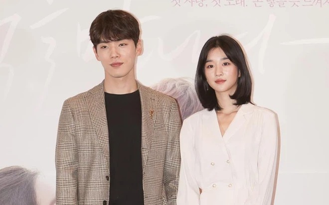 HOT: Seo Ye Ji chính thức thừa nhận hẹn hò Kim Jung Hyun, phản bác cực căng vụ điều khiển bạn trai xa lánh Seohyun - Ảnh 2.