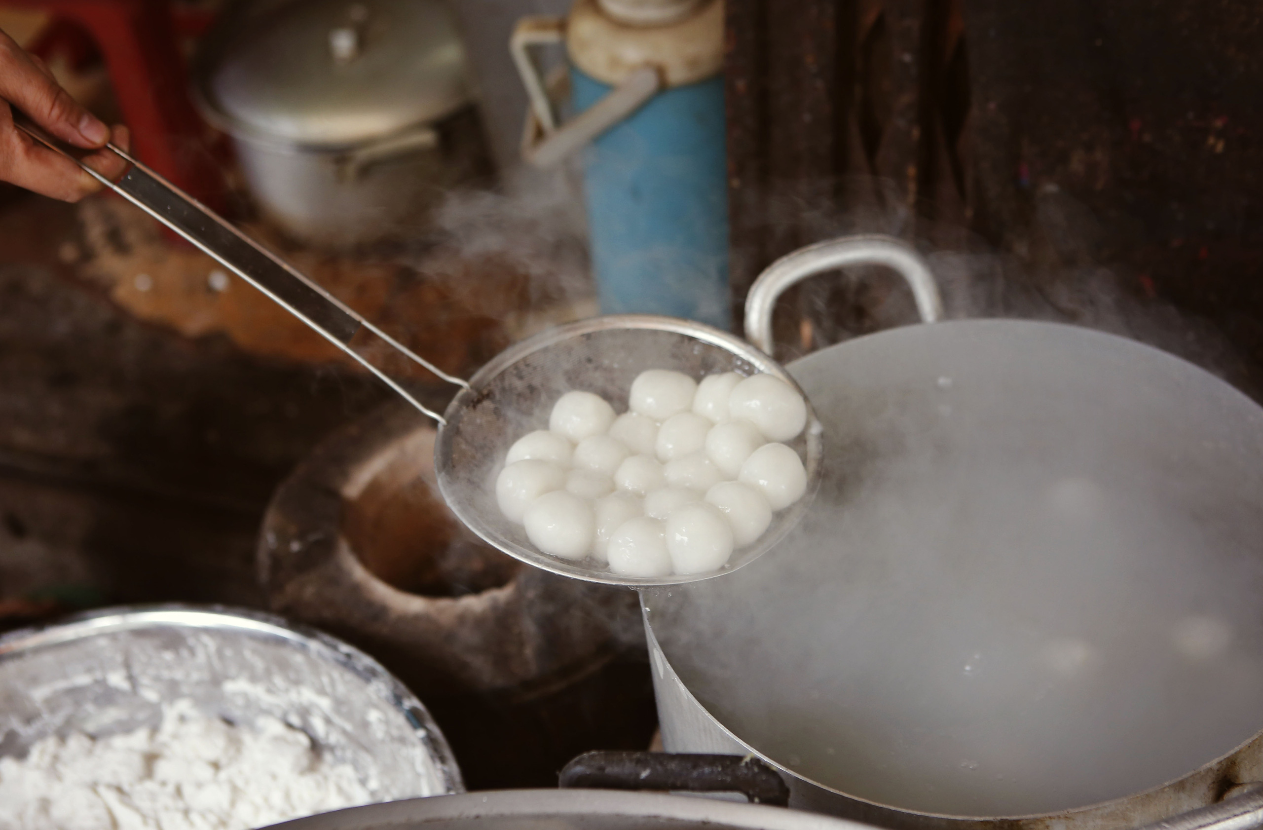 4 địa chỉ bán bánh trôi bánh chay ngon ở Hà Nội cho Tết Hàn Thực