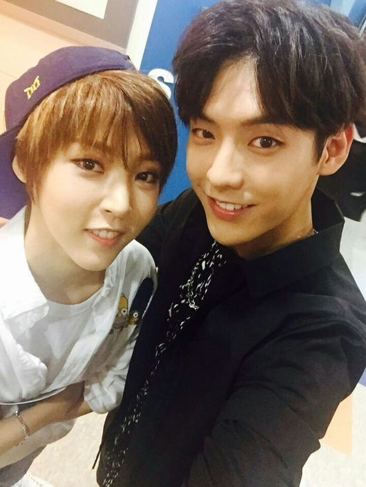 Thực hư chuyện Kpop tồn tại hội 4 anh chị em đều là idol, debut gần thập kỉ rồi mà tới giờ fan mới nhận ra? - Ảnh 20.