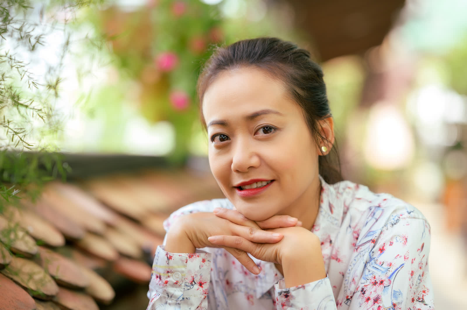 Profile dàn sao khủng của Cây Táo Nở Hoa: Từ ông hoàng phòng vé đến nam thần đang lên đều có đủ - Ảnh 3. Profile dàn sao khủng của Cây Táo Nở Hoa: Từ ông hoàng phòng vé đến nam thần đang lên đều có đủ - Ảnh 3.