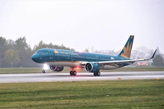 Vietjet và Vietnam Airlines nối lại một số đường bay quốc tế từ 1/4, Cục Hàng không kiến nghị 3 giai đoạn mở cửa đường bay quốc tế - Ảnh 3.