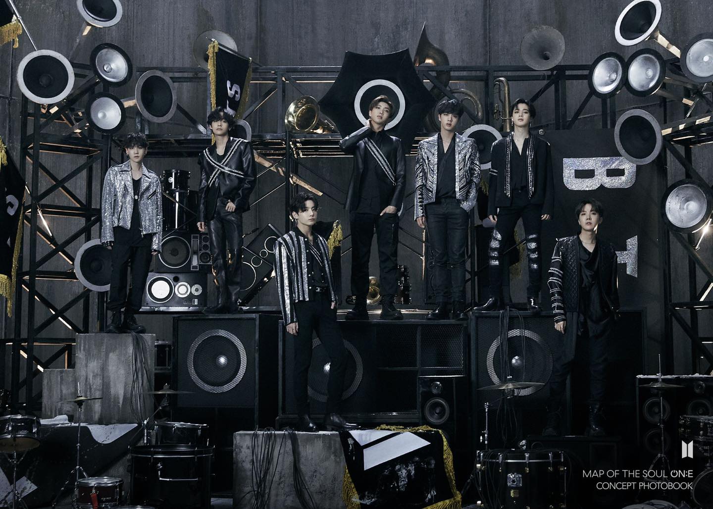 BTS tung một lúc 2 bộ ảnh concept vừa cool ngầu ma mị vừa trong veo, visual cận mặt đẹp ná thở - Ảnh 16. BTS tung một lúc 2 bộ ảnh concept vừa cool ngầu ma mị vừa trong veo, visual cận mặt đẹp ná thở - Ảnh 16.