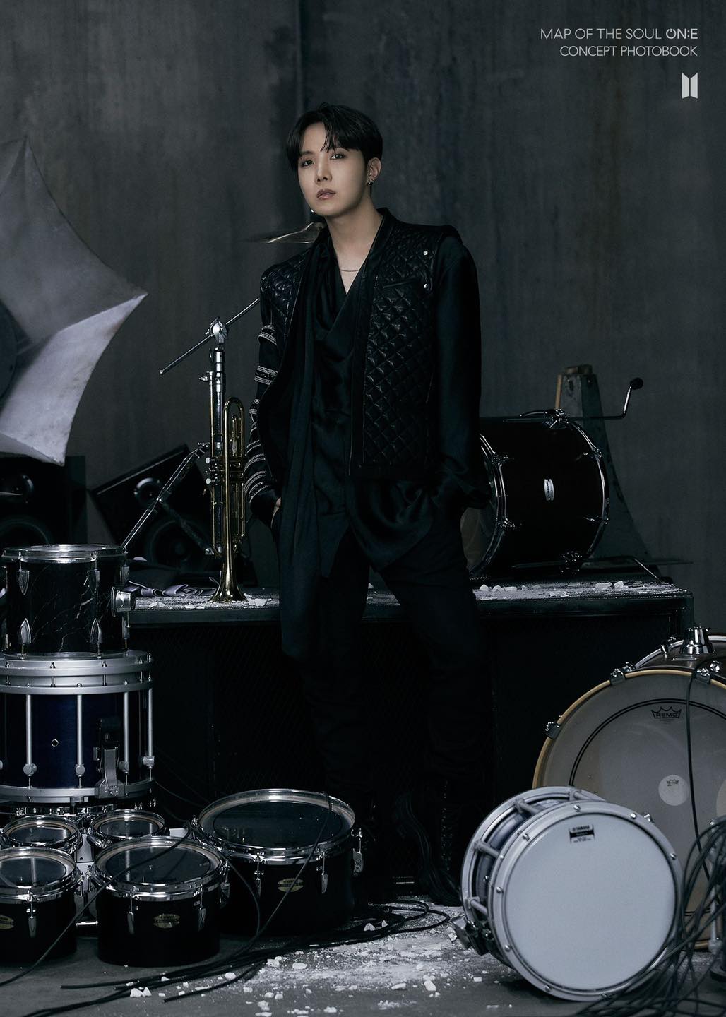 BTS tung một lúc 2 bộ ảnh concept vừa cool ngầu ma mị vừa trong veo, visual cận mặt đẹp ná thở - Ảnh 7. BTS tung một lúc 2 bộ ảnh concept vừa cool ngầu ma mị vừa trong veo, visual cận mặt đẹp ná thở - Ảnh 7.