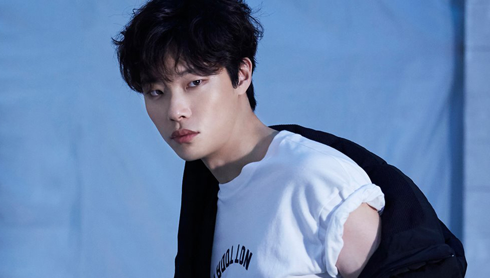 8 nam thần cưa sừng làm nghé ngọt nhất phim Hàn: Nhìn tuổi anh chú Hwang In Yeop với Kim Bum mà sốc xỉu! - Ảnh 7. 8 nam thần cưa sừng làm nghé ngọt nhất phim Hàn: Nhìn tuổi anh chú Hwang In Yeop với Kim Bum mà sốc xỉu! - Ảnh 7.