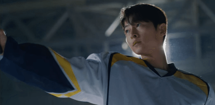 Song Joong Ki vừa dính đạn đã mất hút ở preview tập 18 Vincenzo, biên kịch Penthouse bất ngờ bị réo tên - Ảnh 1.