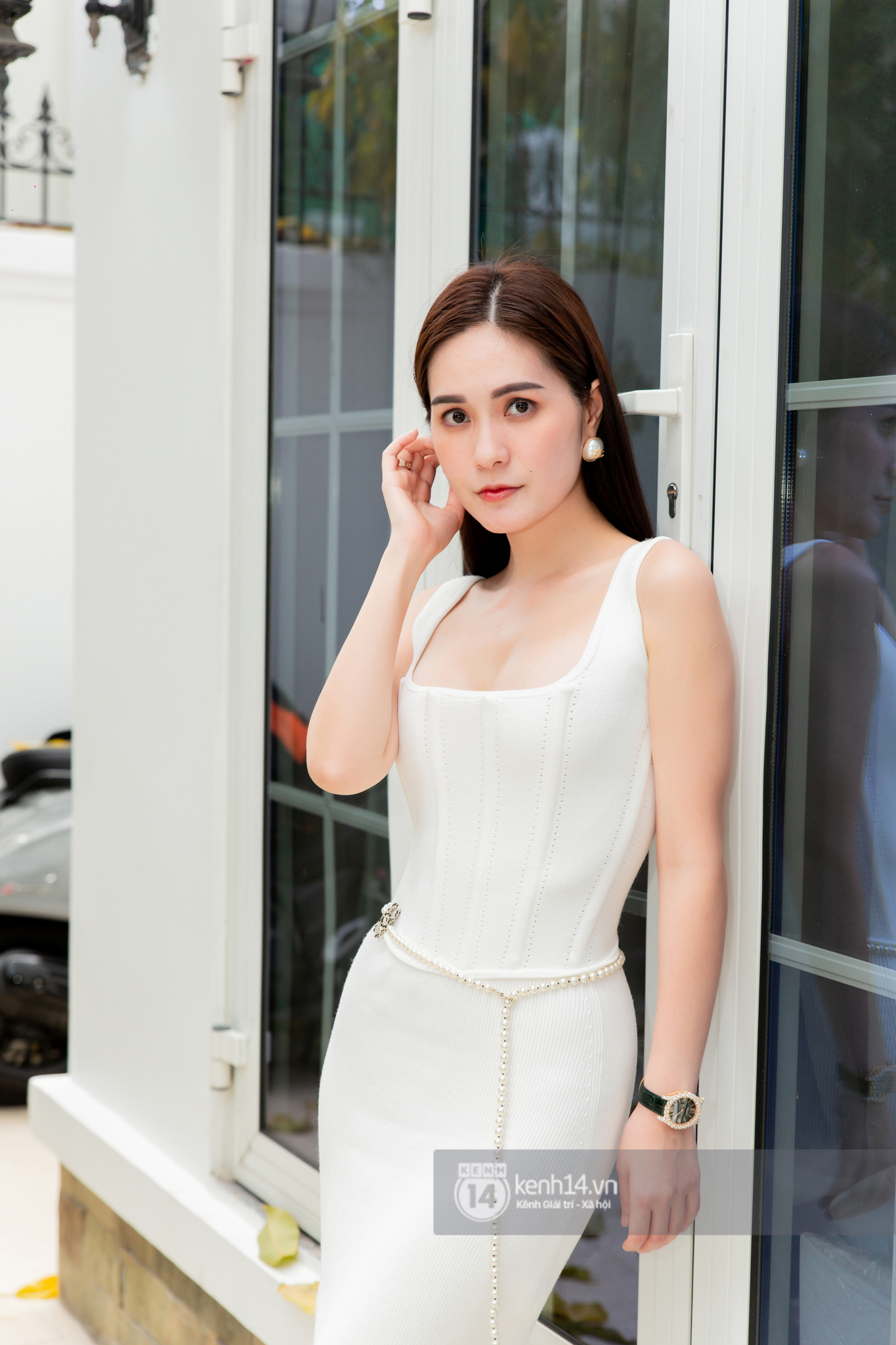 Gặp nữ đại gia thuê Thái Công làm nội thất cho biệt thự gần 200 tỷ: Lớn lên từ bãi rác - đặt mục tiêu làm bạn với giới thượng lưu - Ảnh 1. Gặp nữ đại gia thuê Thái Công làm nội thất cho biệt thự gần 200 tỷ: Lớn lên từ bãi rác - đặt mục tiêu làm bạn với giới thượng lưu - Ảnh 1.