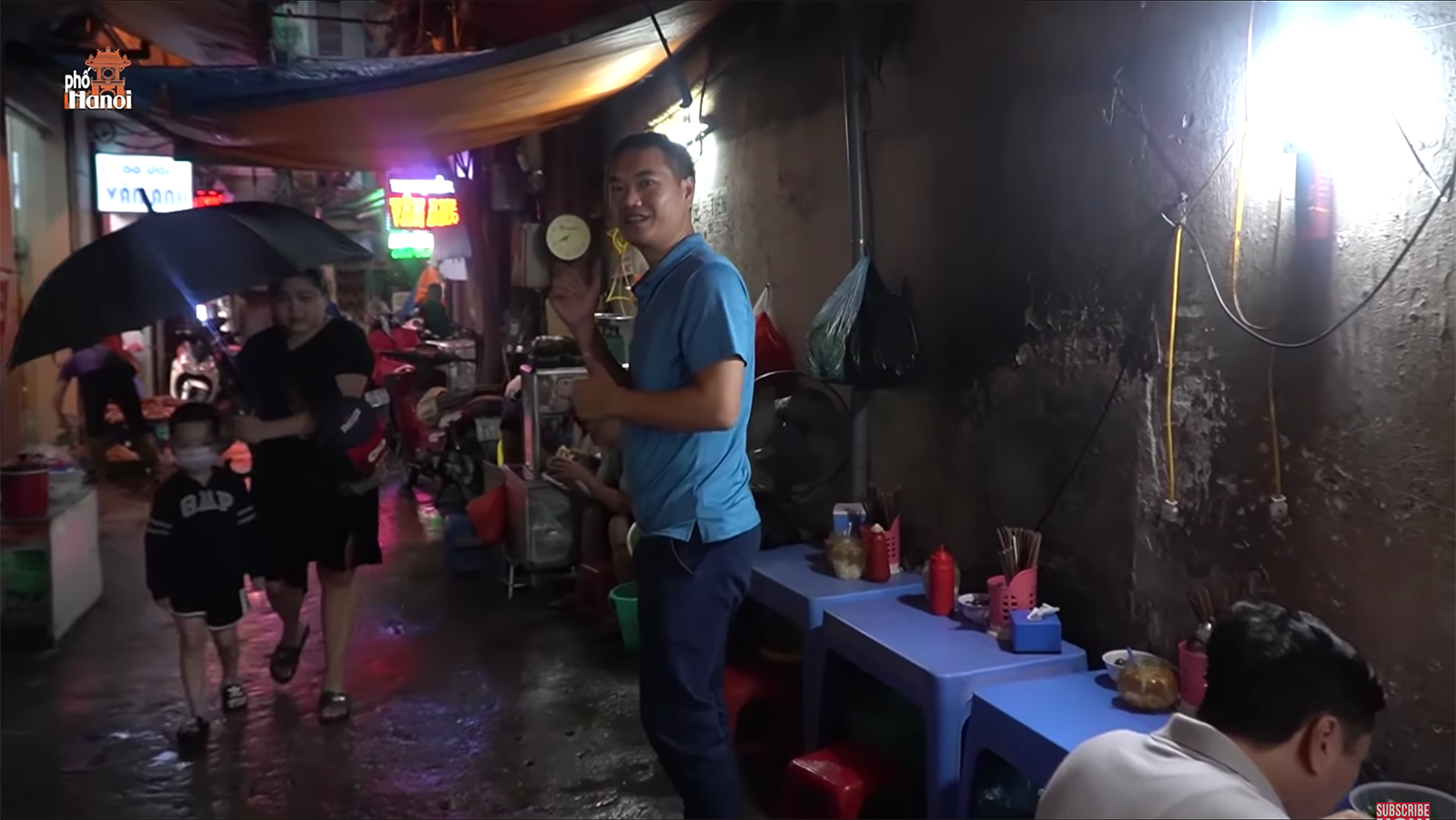 Bị l&ecirc;n &aacute;n khắp nơi nhưng Duy Nến - chủ k&ecirc;nh H&agrave; Nội Phố vẫn b&igrave;nh thản ra video mới, tiếp tục sai be b&eacute;t trong c&aacute;ch n&oacute;i chuyện - Ảnh 3.