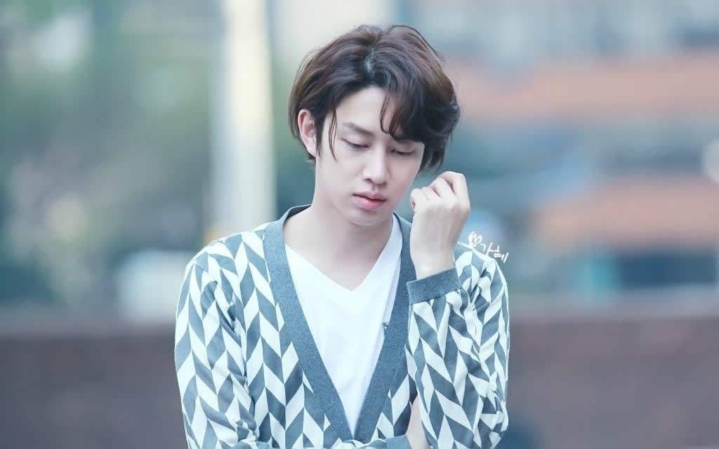 Kim HeeChul (Super Junior) hối hận vì thói quen xấu gây tổn thương phế quản nghiêm trọng, khuyên mọi người bỏ ngay - Ảnh 2.