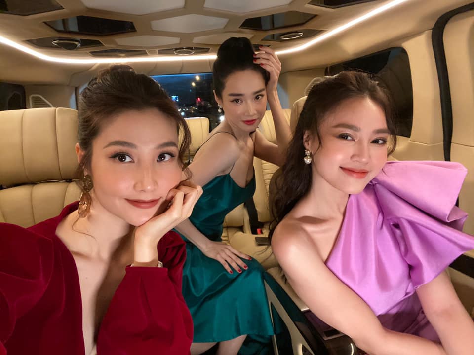 3 Vbiz beauties put on swinging clothes, Nha Phuong revealed her flaws but still cut off the young unmarried girl's union due to violence - Photo 3.