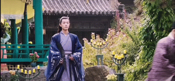 Mỹ nam Hoa ngữ m&uacute;a quạt dẻo ph&aacute;t hờn: Cung Tuấn thần th&aacute;i xỉu c&ograve;n Ti&ecirc;u Chiến hơi ph&egrave;n kh&ocirc;ng? - Ảnh 7.