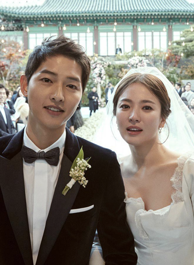Ly hôn 2 năm, Song Hye Kyo vẫn vương vấn chồng cũ Song Joong Ki: Bằng chứng rõ ràng trên Instagram nhưng không ai để ý - Ảnh 8.