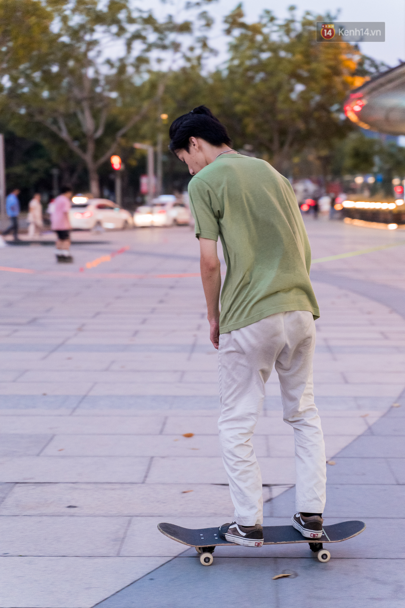 D&acirc;n chơi hệ trượt v&aacute;n ở S&agrave;i G&ograve;n t&aacute;m chuyện: Bố mẹ n&oacute;i tự chơi tự chịu, bạn g&aacute;i l&uacute;c đầu thấy ngầu sau cũng đ&ograve;i bỏ! - Ảnh 10.