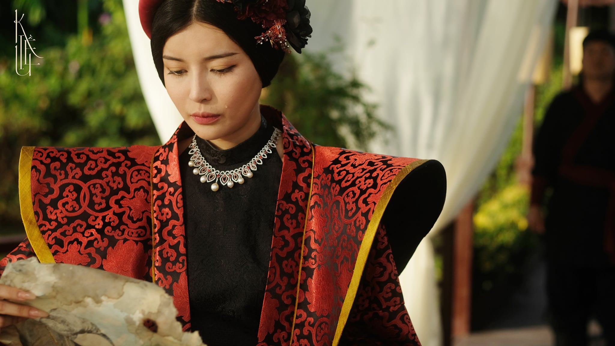 Khán giả chấm điểm KIỀU dưới trung bình, thất vọng nhất vì không hề bám sát nguyên tác - Ảnh 5. Khán giả chấm điểm KIỀU dưới trung bình, thất vọng nhất vì không hề bám sát nguyên tác - Ảnh 5.