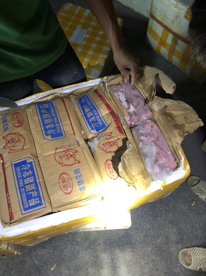 Gần 1 tấn nội tạng trâu bò, trứng gà non hôi thối đi xe khách Bắc - Nam suýt lên bàn nhậu - Ảnh 4.