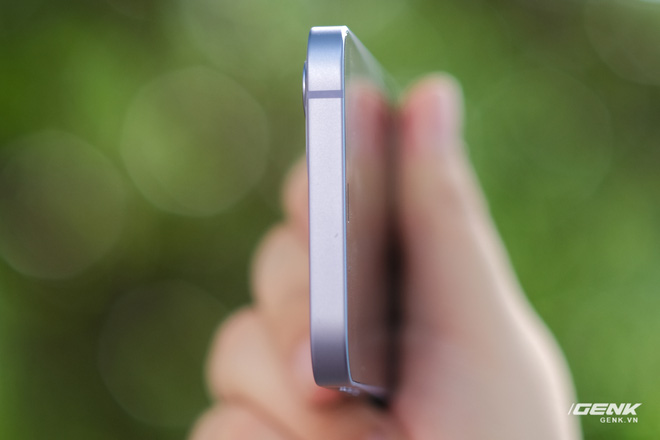 Trên tay iPhone 12 màu tím mộng mơ mới, giá chính hãng 22 triệu đồng, lên kệ trong tháng 6 - Ảnh 9.