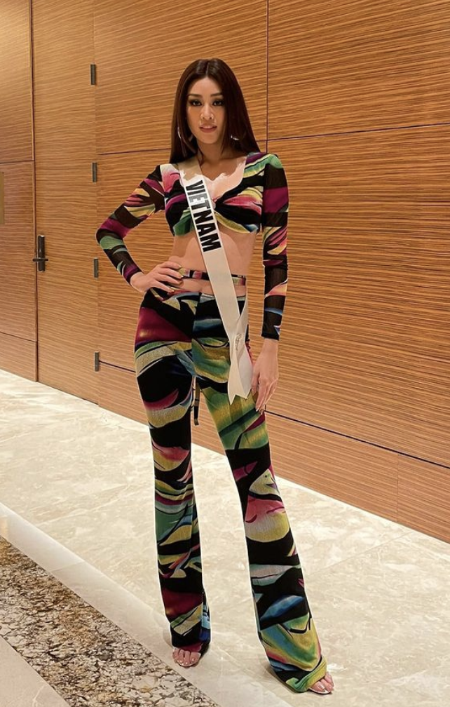 Nhìn Khánh Vân thay outfit ở Miss Universe mà thích cả mắt, mỗi ngày 1 kiểu không đụng hàng bảo sao được truyền thông quốc tế săn đón - Ảnh 6.