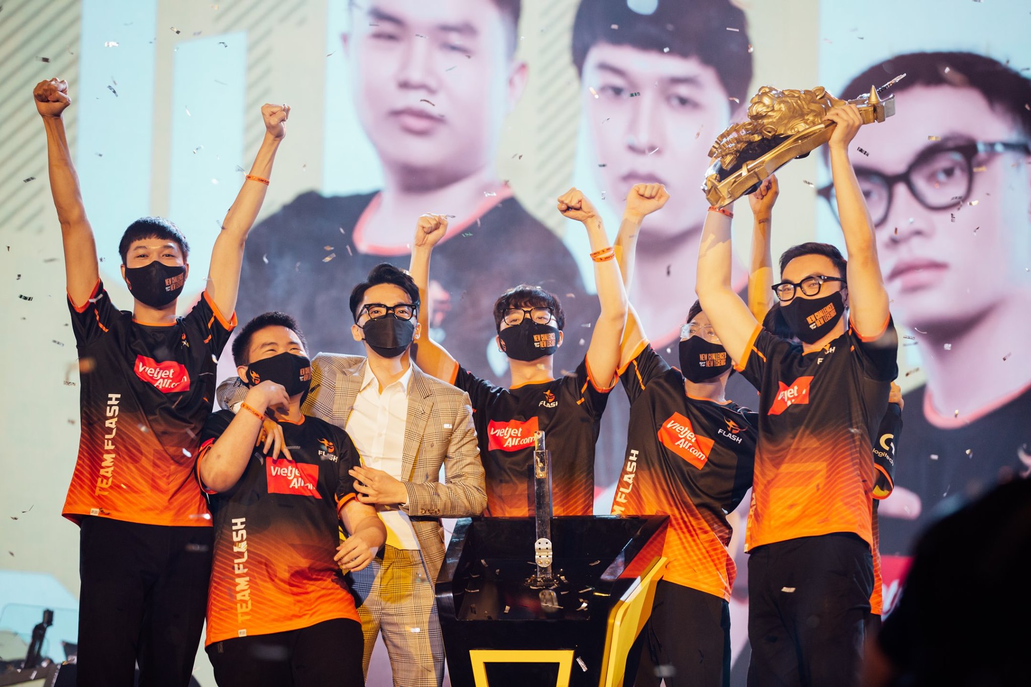 Nhìn số tiền thưởng khổng lồ mà các game thủ Liên Quân thu về, còn ai bảo chơi game là không có tương lai? - Ảnh 6. Nhìn số tiền thưởng khổng lồ mà các game thủ Liên Quân thu về, còn ai bảo chơi game là không có tương lai? - Ảnh 6.