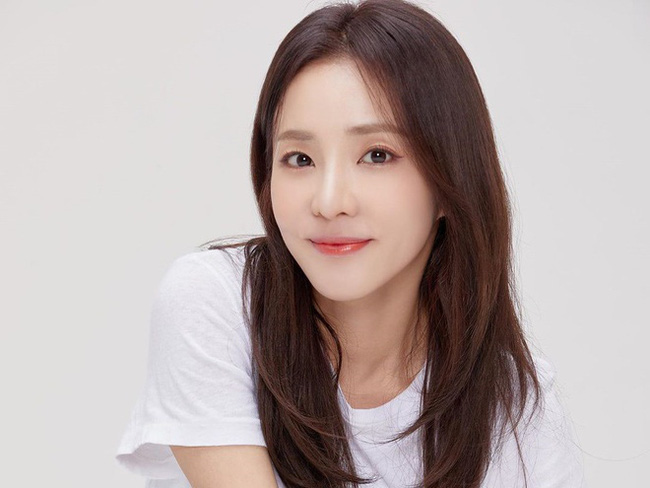 NÓNG: Sandara Park - mảnh ghép cuối cùng của huyền thoại 2NE1 chính thức rời YG sau 17 năm - Ảnh 8.