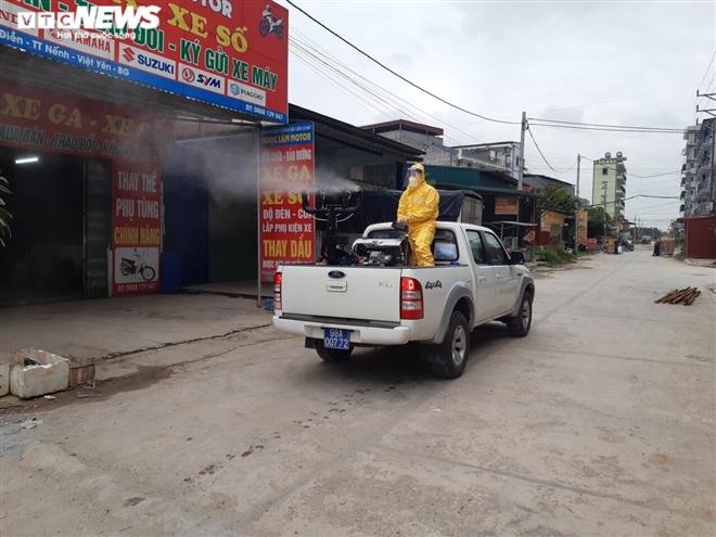 Dịch COVID-19 ngày 15/5: Thêm 131 ca mắc mới; Tạm phong tỏa 1 khoa của BV Ung bướu Nghệ An do liên quan đến ca F1 đã mất - Ảnh 1.