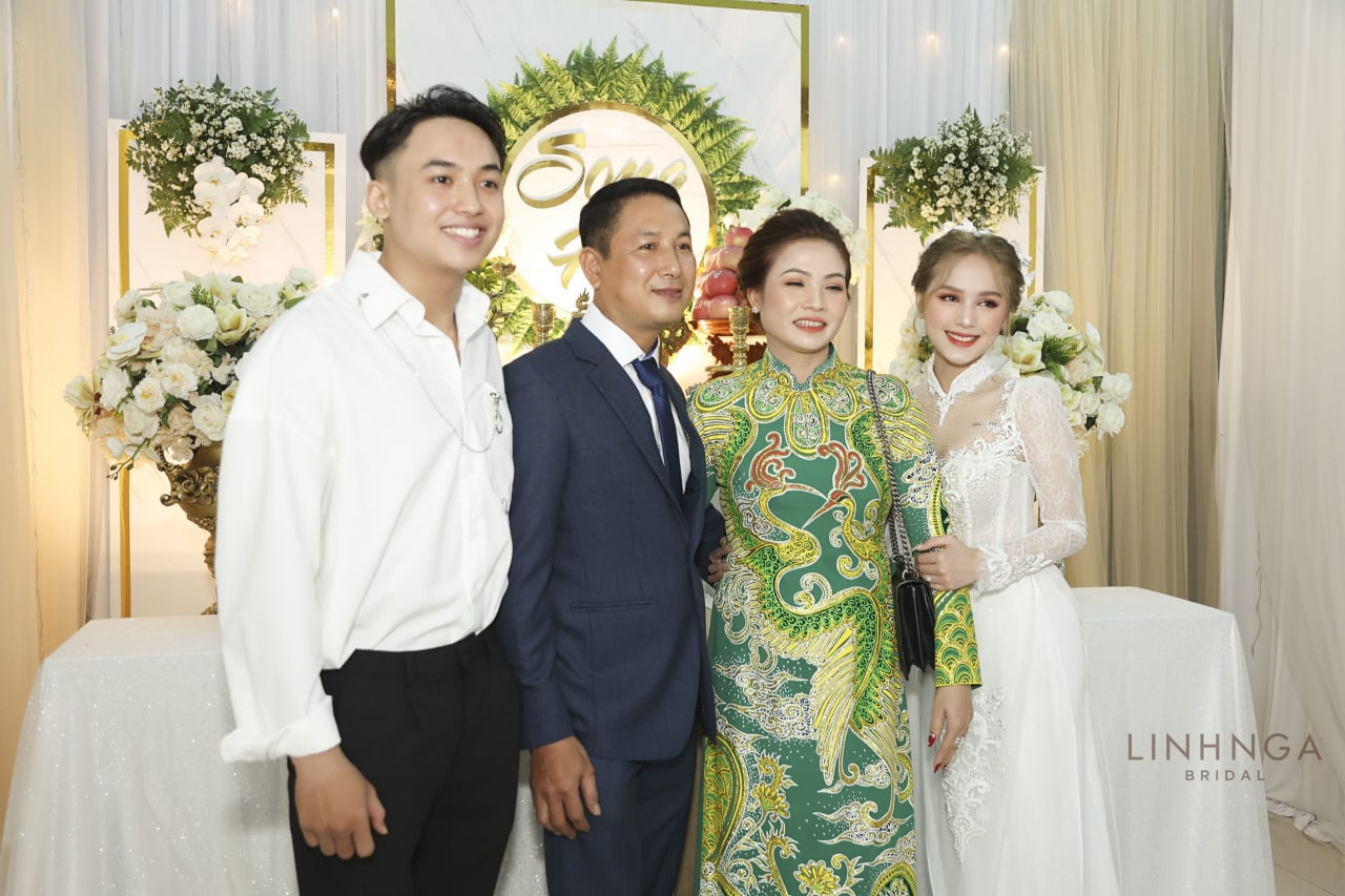 Ngắm nhan sắc kh&ocirc;ng phải dạng vừa của Xo&agrave;i Non, th&igrave; ra l&agrave; được thừa hưởng bảo bối n&agrave;y từ bố! - Ảnh 6.