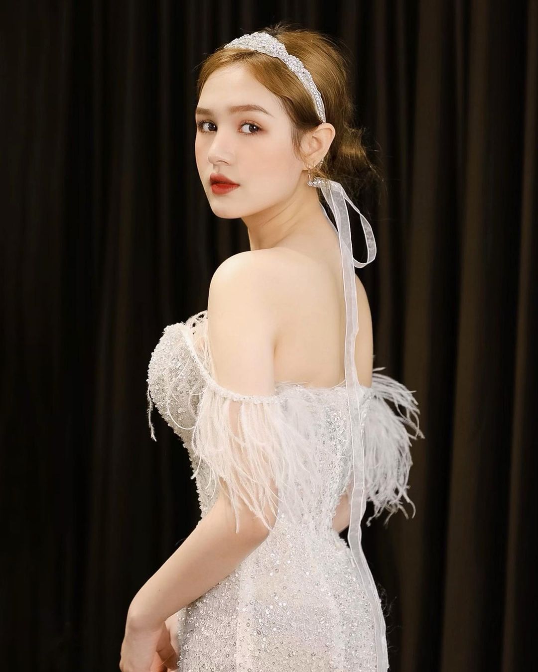 Ngắm nhan sắc kh&ocirc;ng phải dạng vừa của Xo&agrave;i Non, th&igrave; ra l&agrave; được thừa hưởng bảo bối n&agrave;y từ bố! - Ảnh 7.