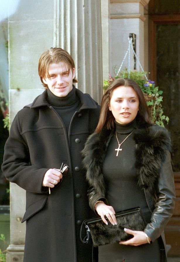 David and Victoria Beckham: Love at first sight, almost ruined because of scandal that her husband had an affair with a young assistant and the ending made the whole world admire - Photo 5.