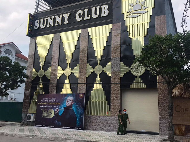 BS Trương Hữu Khanh: Ổ dịch quán karaoke Sunny còn đáng sợ hơn quán bar Buddha, tốc độ lây nhanh và phức tạp - Ảnh 1.