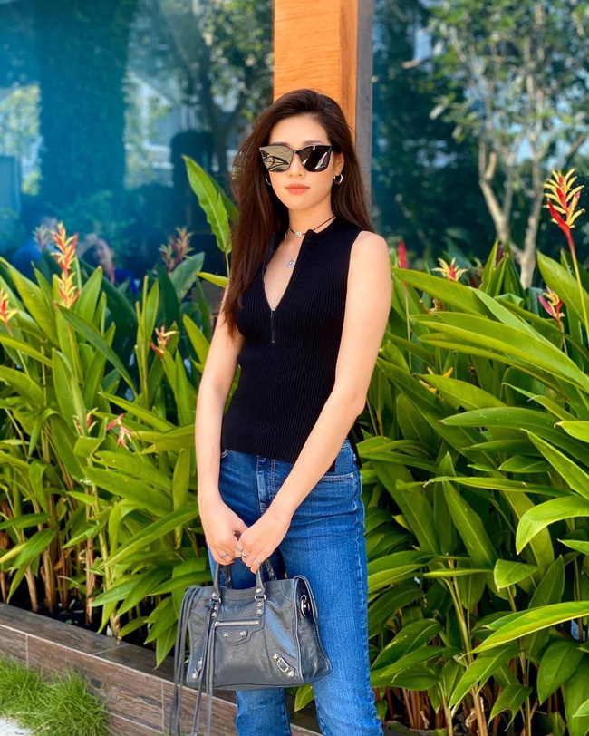 Style đời thường của Khánh Vân trái ngược hẳn với phong cách lồng lộn ở Miss Universe - Ảnh 9.