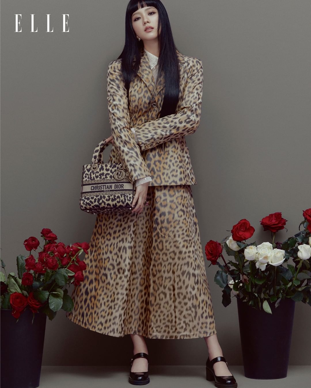 Jisoo BLACKPINK lần đầu tiên dự show Dior Haute Couture