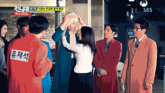 Fan khui lại tấm ảnh định mệnh của Running Man: Song Ji Hyo đứng chung với 3 thành viên đã rời khỏi show - Ảnh 6.