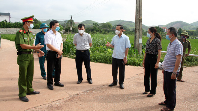 Phó Chủ tịch tỉnh Bắc Giang: Phát hiện hàng trăm ca dương tính SARS-CoV-2 không có yếu tố bất ngờ - Ảnh 2.