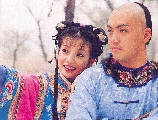 X&ocirc;n xao c&aacute;i kết thật của Ho&agrave;n Ch&acirc;u C&aacute;ch C&aacute;ch sau 23 năm: Tiểu Yến Tử v&agrave; Vĩnh Kỳ lạnh nhạt, Nhĩ Khang bỏ mạng? - Ảnh 3.