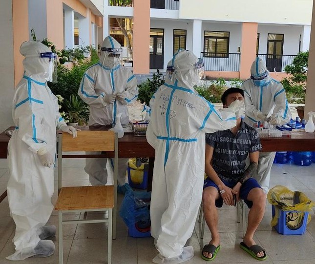 B&ecirc;n trong Bệnh viện d&atilde; chiến đ&oacute;ng tại Trung t&acirc;m Điều dưỡng thương binh Bắc Giang - Ảnh 7.