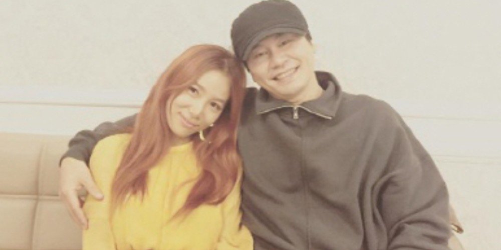 Có 1 vị chủ tịch đế chế giải trí quyền lực nhất xứ Hàn cũng rửa bát phụ vợ như Bill Gates, nhưng sau 11 năm cái kết khác hẳn - Ảnh 5. Có 1 vị chủ tịch đế chế giải trí quyền lực nhất xứ Hàn cũng rửa bát phụ vợ như Bill Gates, nhưng sau 11 năm cái kết khác hẳn - Ảnh 5.