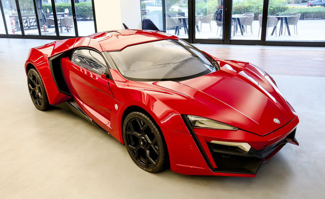 Siêu xe Lykan HyperSport từng đóng phim Fast and Furious 7 chuẩn bị được bán đấu giá - Ảnh 1.