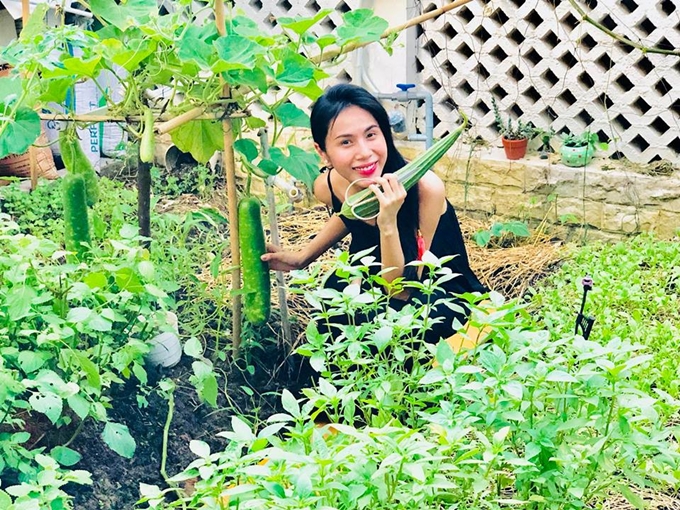 Bạch dinh 22 tỷ đồng của Thuỷ Ti&ecirc;n trước khi bị ph&aacute; bỏ: Ho&agrave;nh tr&aacute;ng cả 1000m2, c&oacute; s&acirc;n vườn th&iacute;ch m&ecirc; trong khu nh&agrave; gi&agrave;u - Ảnh 18.